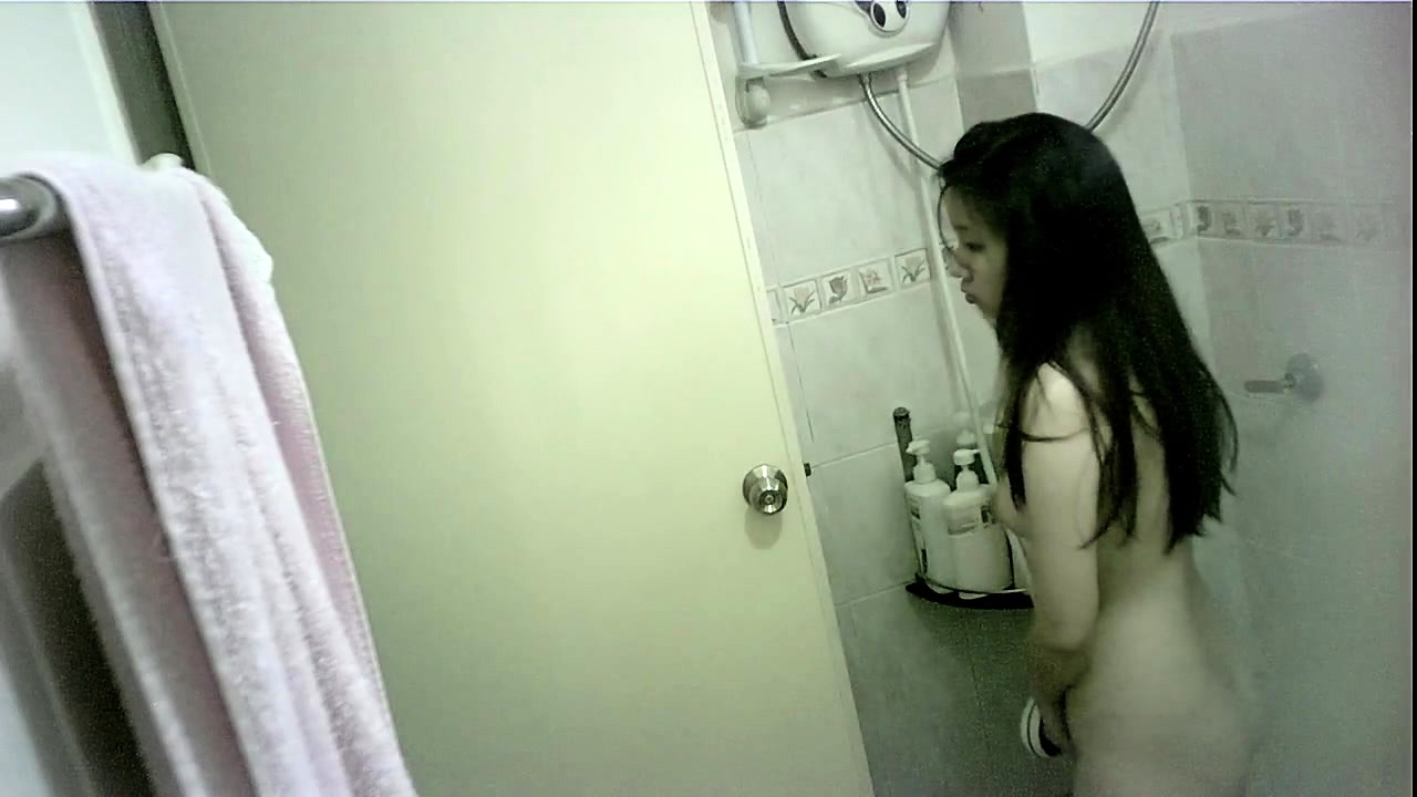 Voyeur Spying On A Beautiful Japanese Girl In The Shower Video at Porn